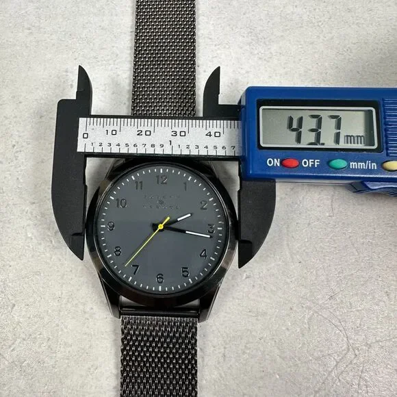 Joseph Abboud Watch Mens 43mm Round Gray Mesh Band Quartz Classic New Battery - Picture 10 of 11